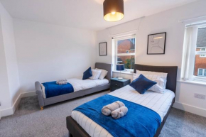 2 bedroom house with free Parking, Aylesbury, Johns st